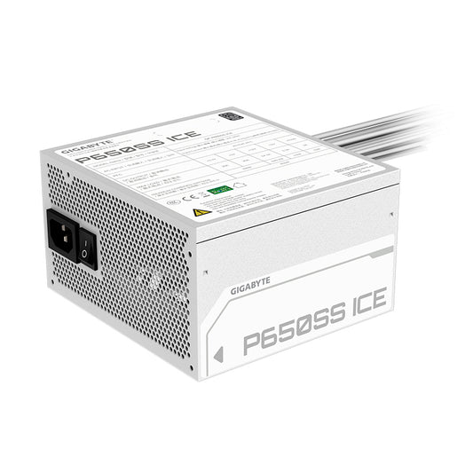 Fuente de alimentación Gigabyte P650SS ICE , 650W, ATX, 80 Plus Silver.